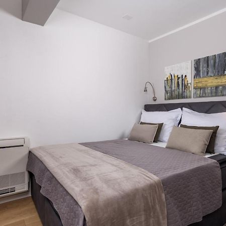 Luxury City Center Apartment -50M To The Sea Opatija Exteriör bild