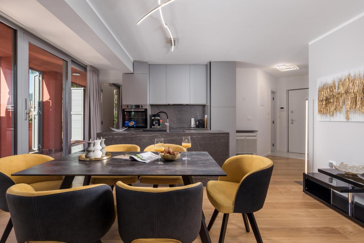 Luxury City Center Apartment -50M To The Sea Opatija Exteriör bild