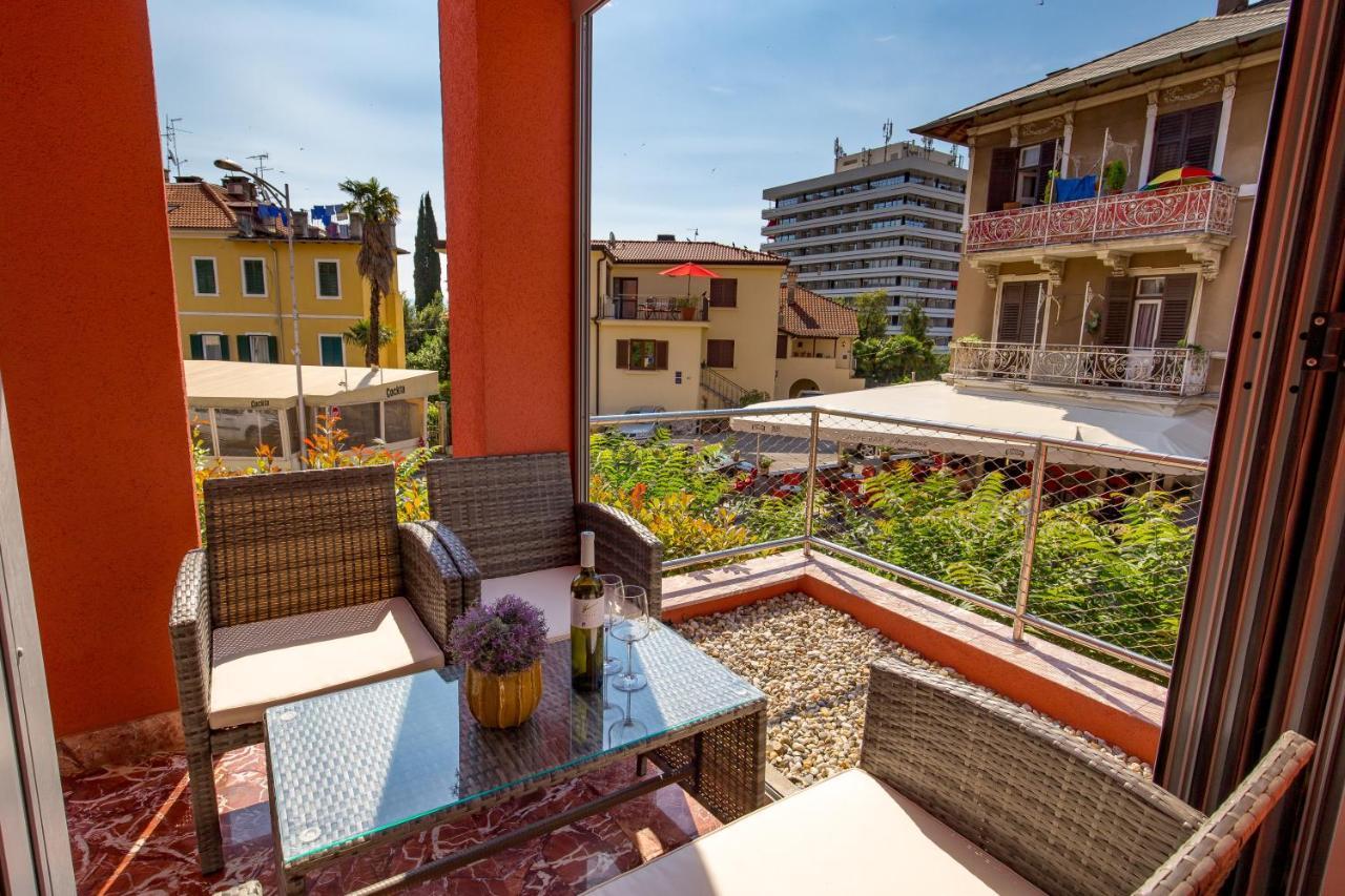 Luxury City Center Apartment -50M To The Sea Opatija Exteriör bild
