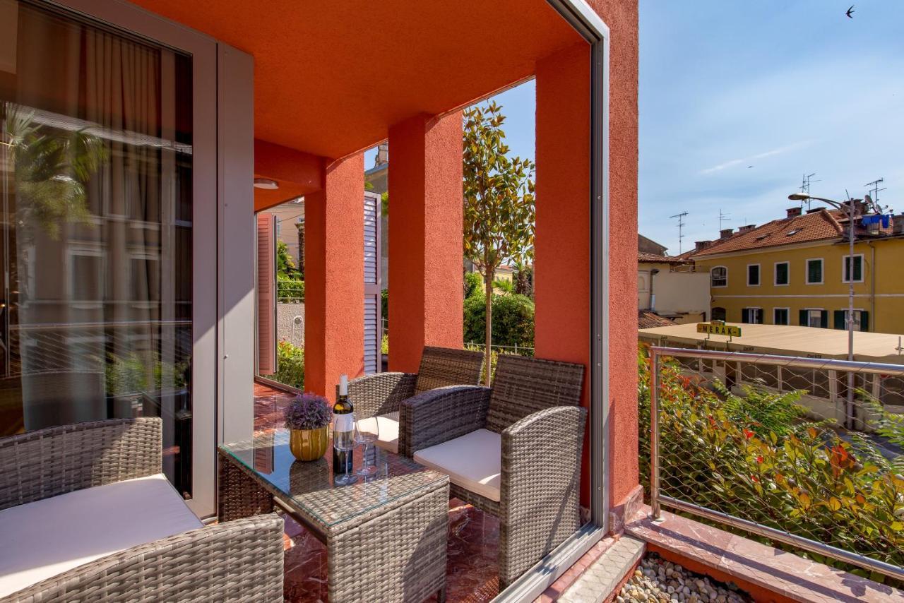 Luxury City Center Apartment -50M To The Sea Opatija Exteriör bild
