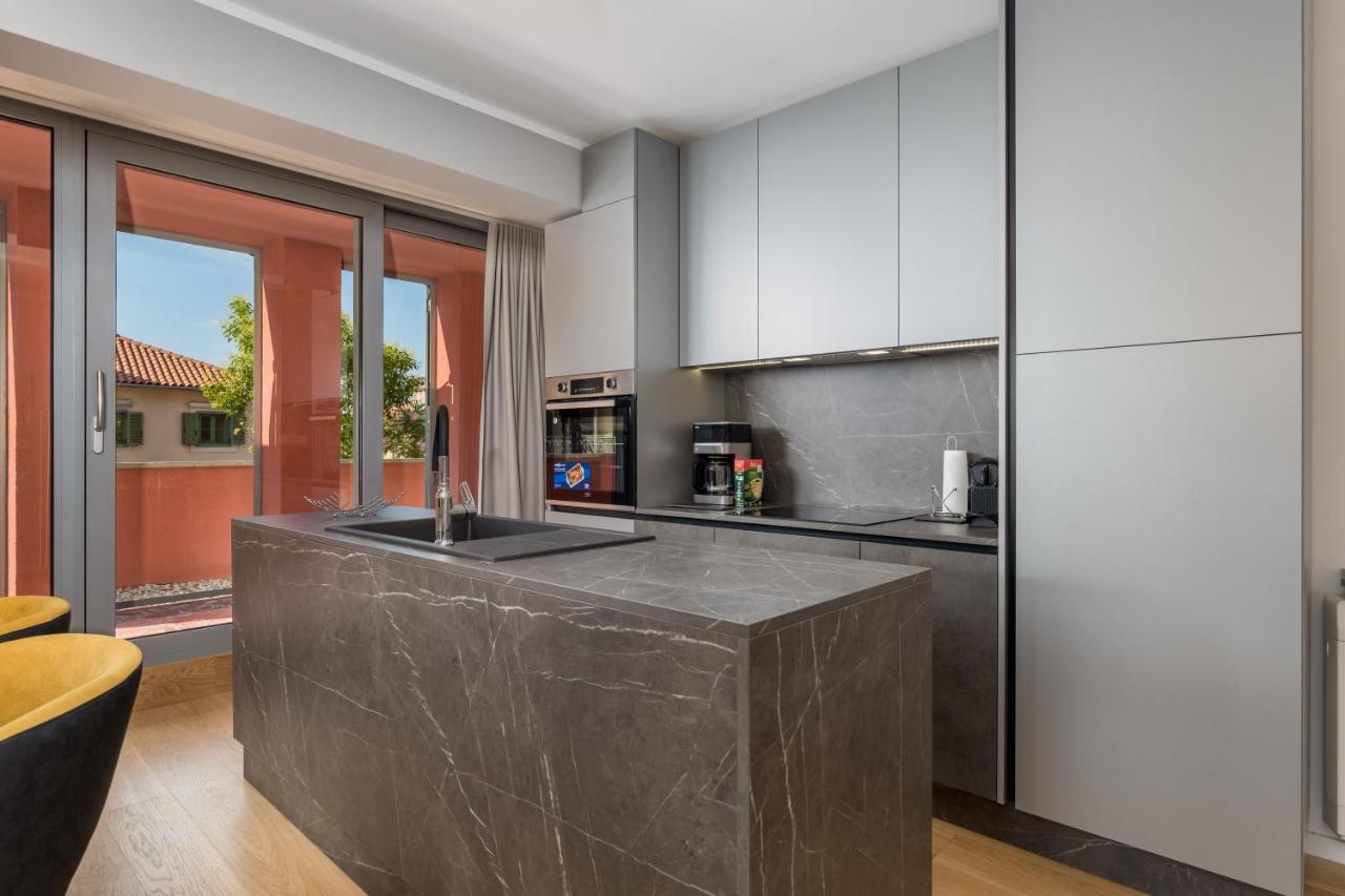 Luxury City Center Apartment -50M To The Sea Opatija Exteriör bild