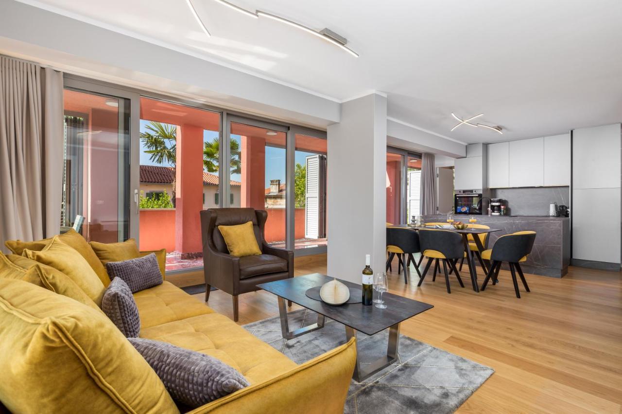 Luxury City Center Apartment -50M To The Sea Opatija Exteriör bild